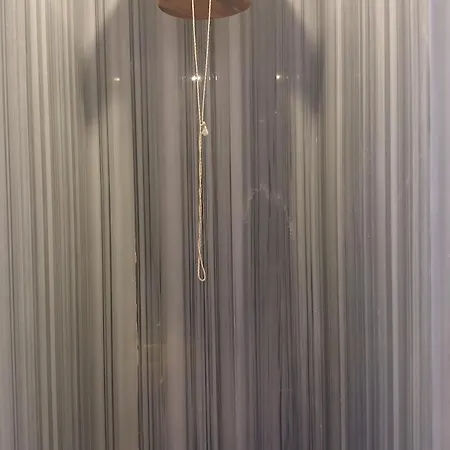 Laristone Suite Spa Hotel