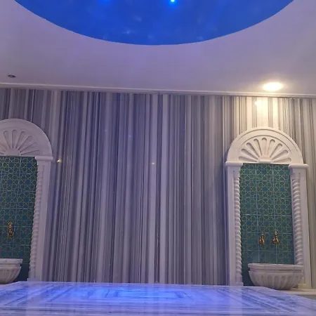 Aparthotel Laristone Suite Spa Hotel