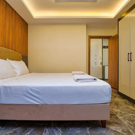 Laristone Suite Spa Hotel Aparthotel *