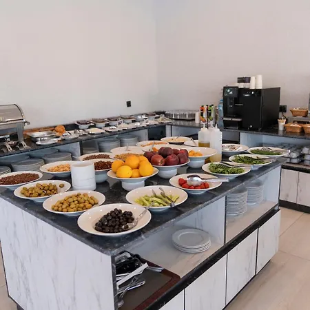 Aparthotel Laristone *