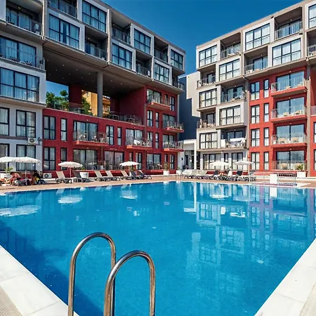 شقة فندقية Laristone 4*