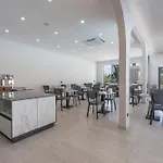 Laristone أنطاليا