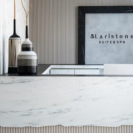 Laristone