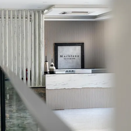 Laristone Apart Otel