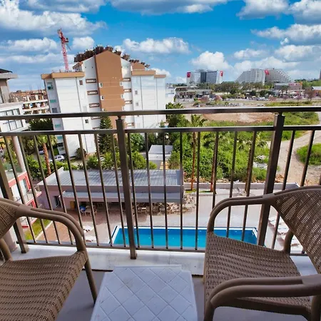 Laristone Апарт-отель